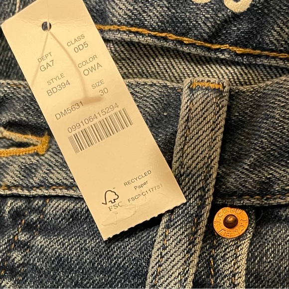 J.CREW 9” Billie Demi Boot Crop Jeans NWT Size 30 Odette Wash - Picture 7 of 10